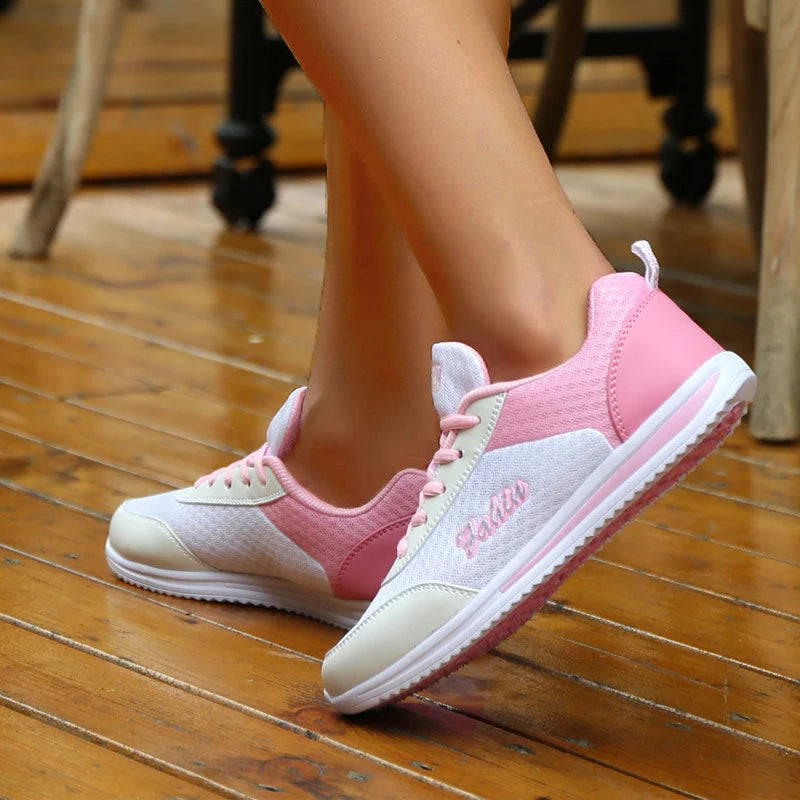 2025 New Women's Sneakers Fashion Vulcanized Shoes Woman Outdoor Casual Sneaker Woman Lace Up Women Sneakers Tenis Feminino